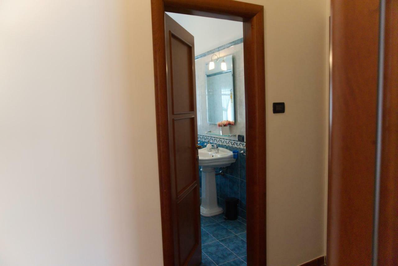 Neverending Sea Luxury Apartment In Salerno Center Ngoại thất bức ảnh
